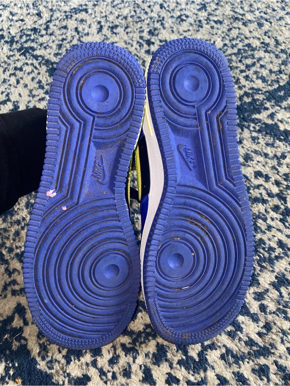 Nike Kids Blue Black Neon Yellow Air Force 1 Sneakers, boys size 5.5 - Picture 3 of 7